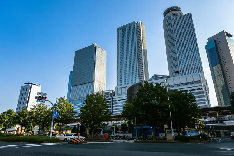 名古屋駅前の高層ビル群